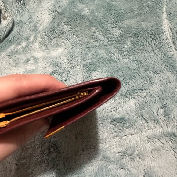 Cartier Burgundy Tri Fold Wallet With Kiss Lock 💋 - Picture 10 of 15